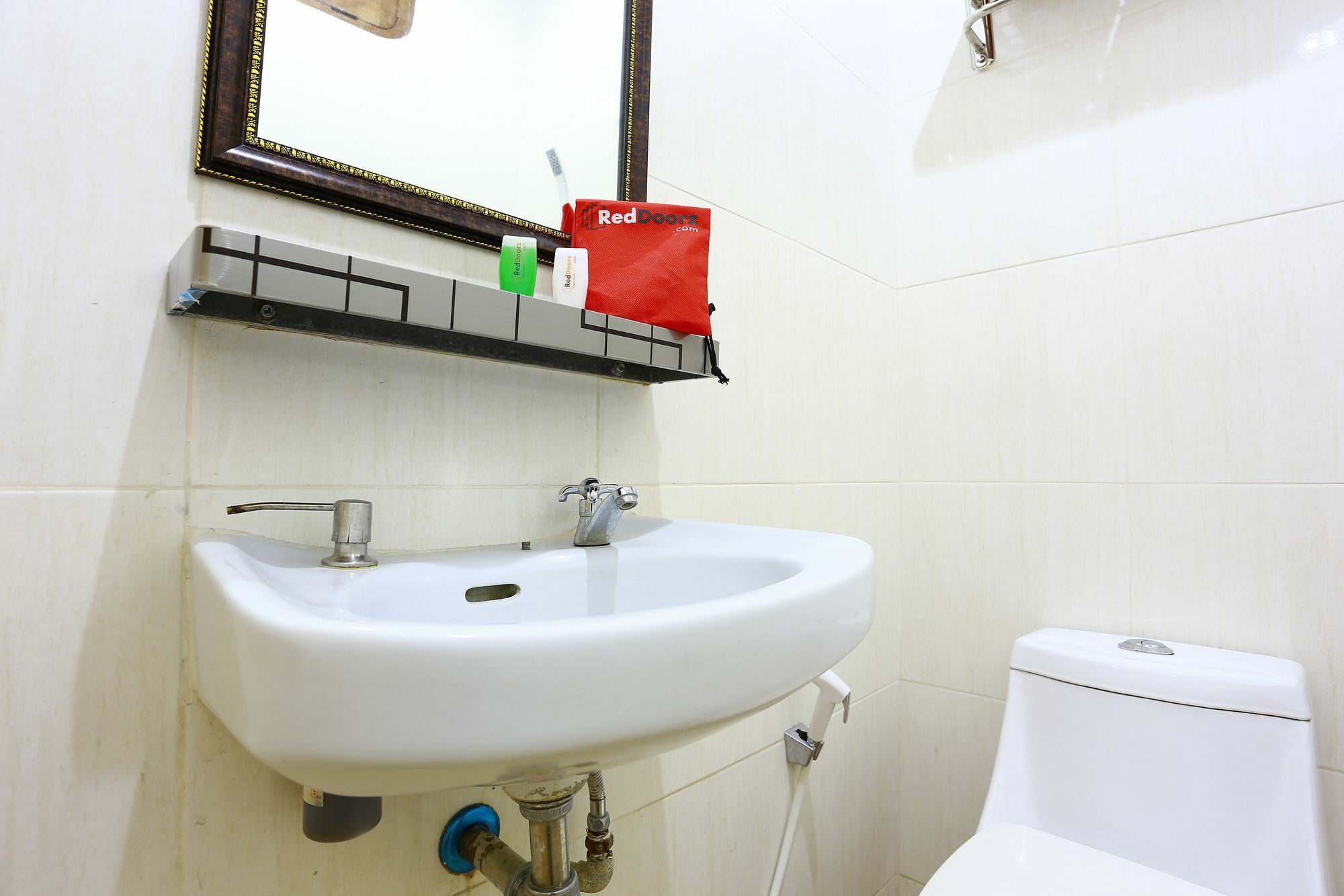Reddoorz Near Prawirotaman 2 Hotel Yogyakarta Eksteriør billede